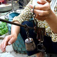 Dân buôn cân điêu, người mua bị bỏ rơi