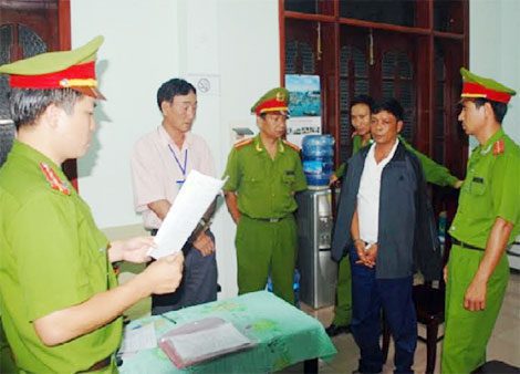 khoi-to-bat-giam-them-2-nghi-can-hoi-lo-o-tram-can-dak-nong-2